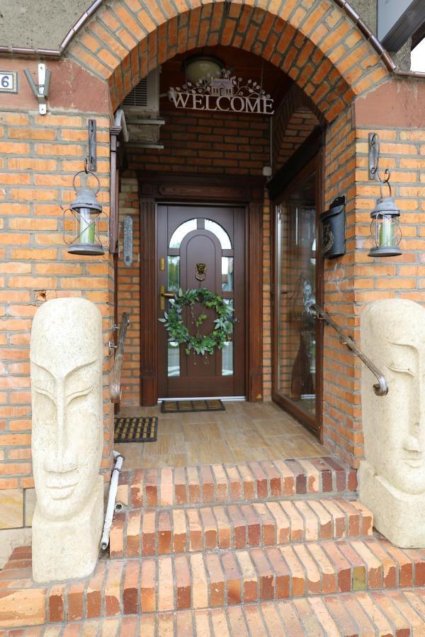 Maly Domek Apartment โควอบเซก ภายนอก รูปภาพ